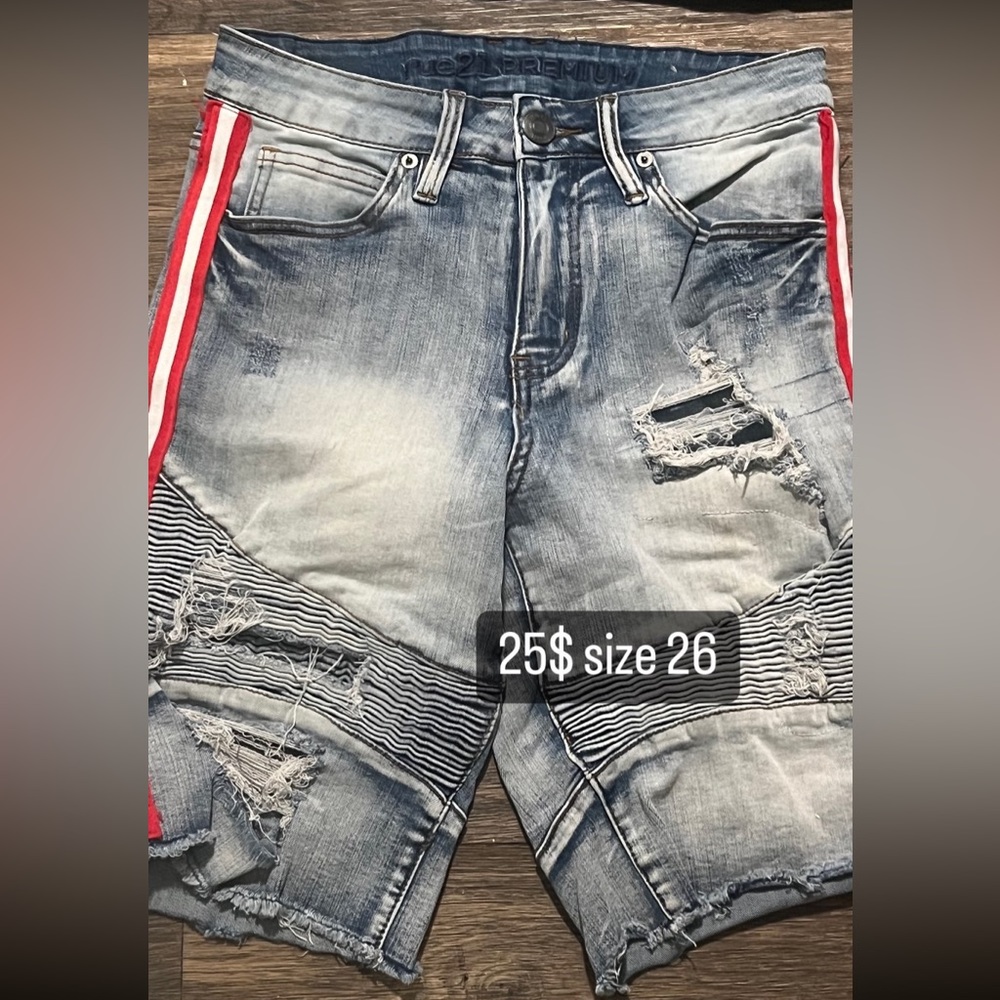 blue jean shorts with red stripes on them size 26 new from rue 21 worn once